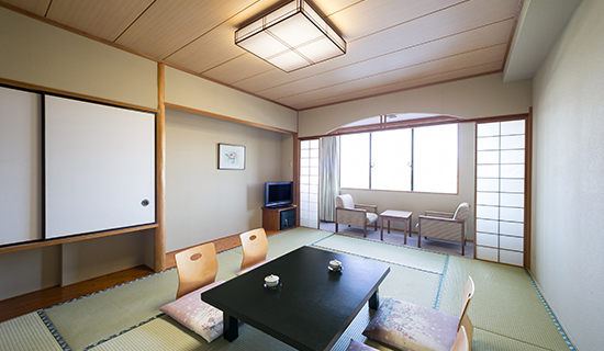 Classic Room, Japanese style, 4 futon beds, River side