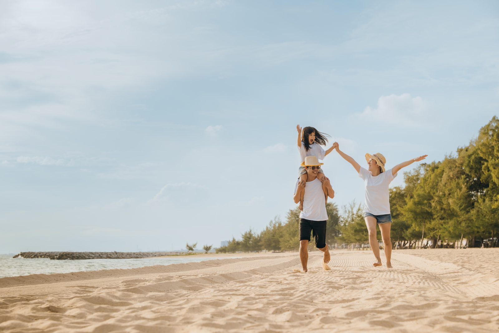 Information on beaches around Mercure Saga Karatsu Resort